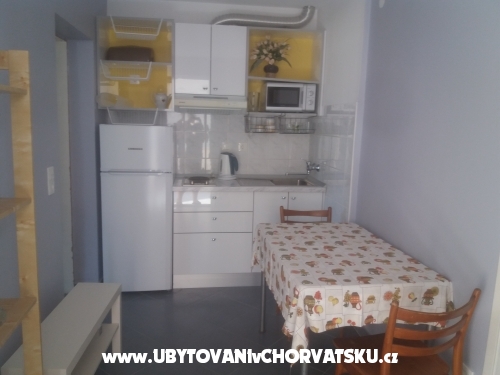 Appartementen Mirjana Gnjec - Podgora Kroatië