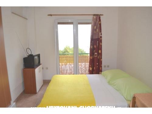 Appartementen Josko - Podgora Kroati
