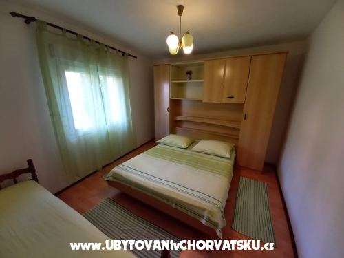 Apartmaji Vela - Podgora Hrvaška