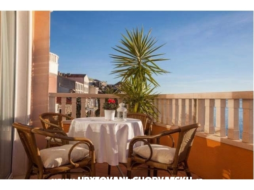Apartmny Villa Spomenka - Podgora Chorvtsko