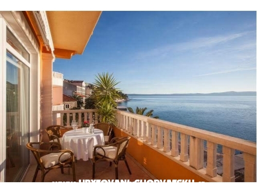 Apartmny Villa Spomenka - Podgora Chorvtsko