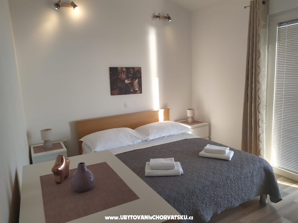 Apartmaji Zubac - Podgora Hrvaka