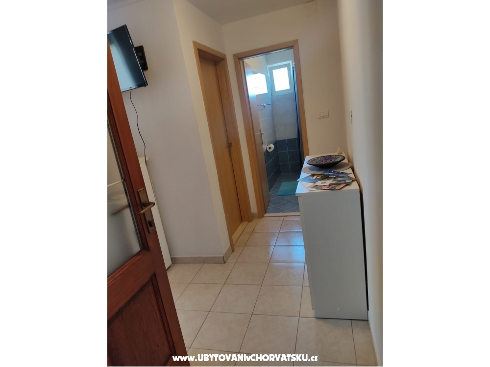 Apartmaji Zubac - Podgora Hrvaka