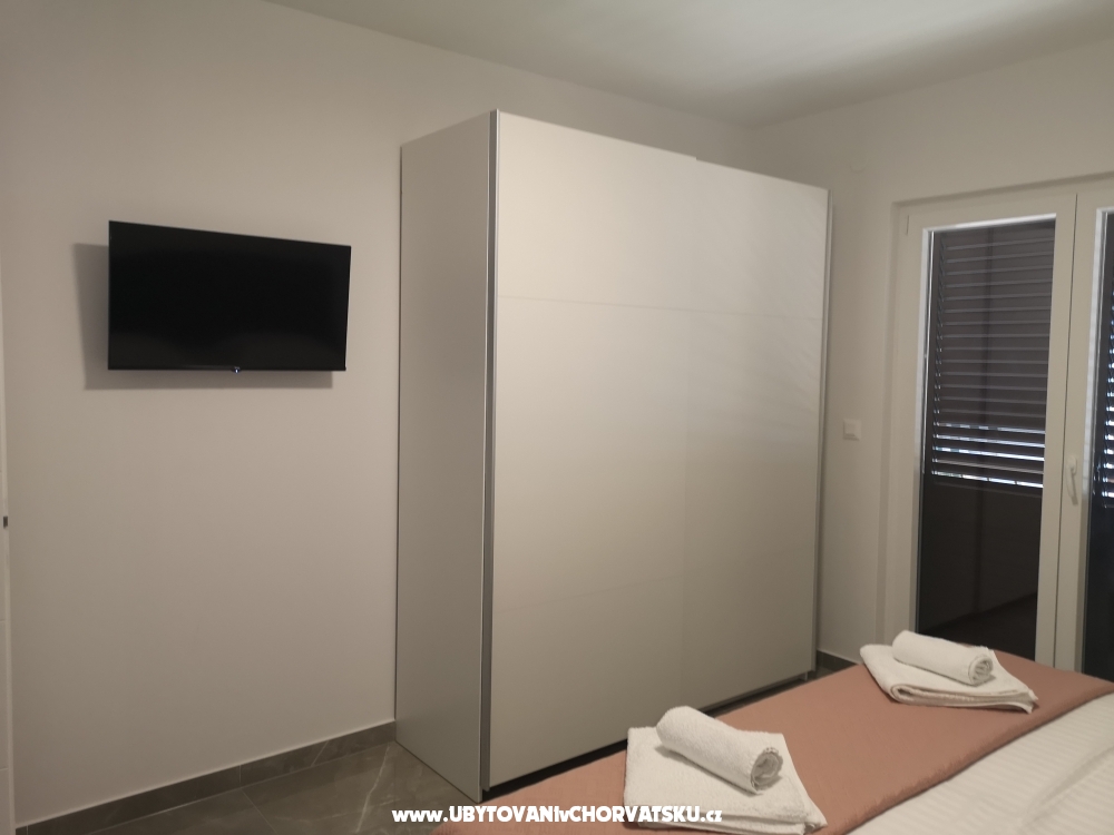 Apartmny Dado - Podgora Chorvtsko