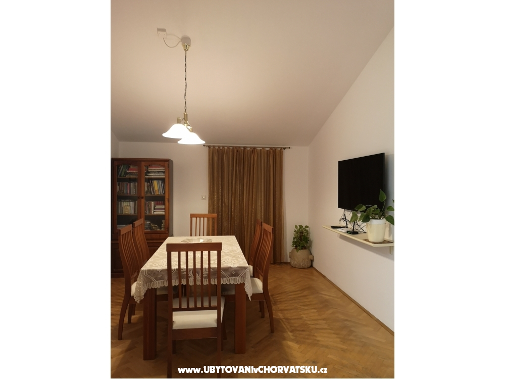 Apartmny Dado - Podgora Chorvtsko