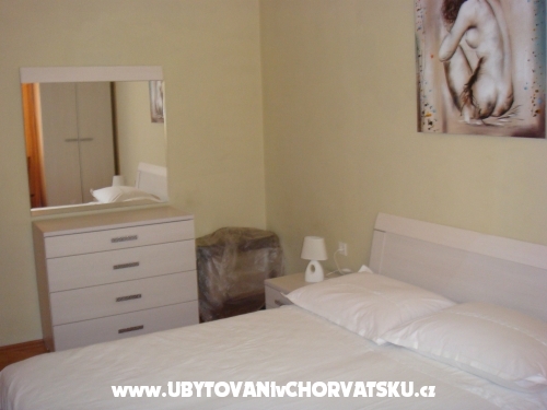 Apartmaji Šunde Podgora - Podgora Hrvaška