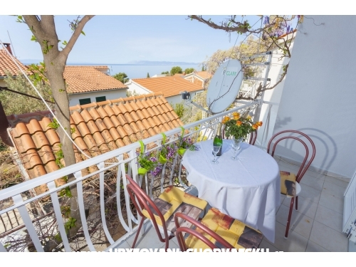 App Lili - Podgora Croatia