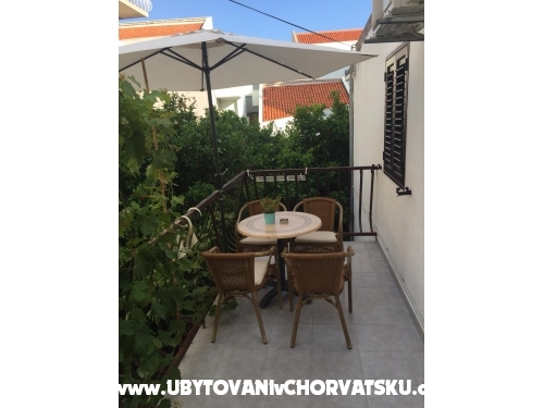Milena Apartmn - Podgora Chorvtsko
