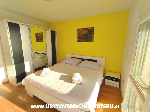 Apartments MIA - Podstrana Croatia