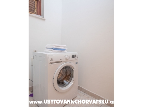 Apartamenty Zdravka - Podstrana Chorwacja
