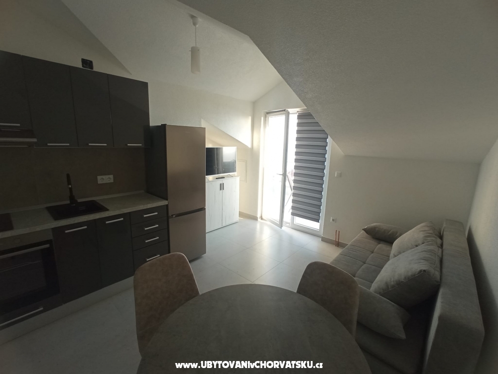 Apartmny Blaa - Podstrana Chorvtsko