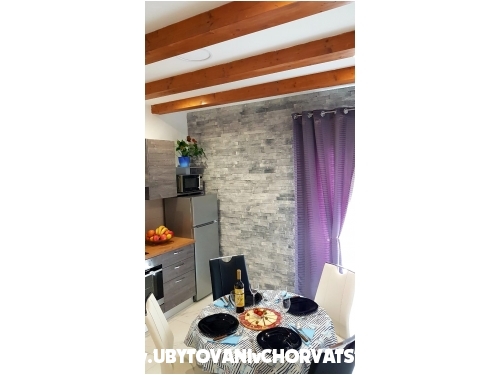 Apartments Dinko - Podstrana Croatia