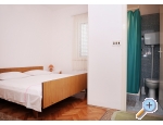 Appartements i sobe Ksenija - Podstrana Kroatien