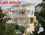Apartmani Vuko apartmaji Hrvaška Podstrana - Split