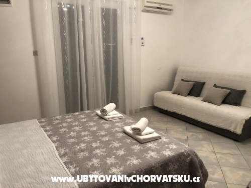 VILLA JURAS - Podstrana Croatia