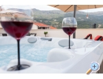 Bubbles Luxury Penthouse with jacuz - Podstrana Chorvatsko