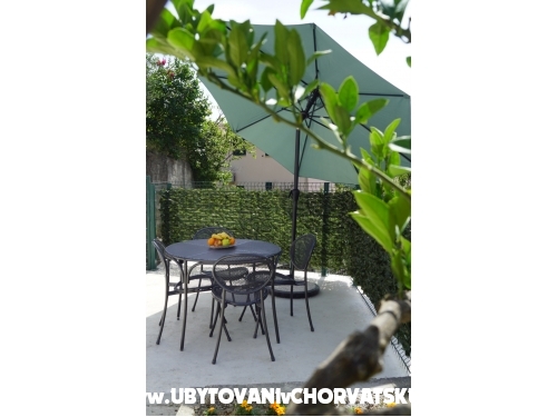 Lovakovi Apartmani - Podstrana Hrvatska