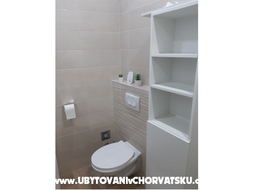 Lovakovi Apartmani - Podstrana Hrvatska