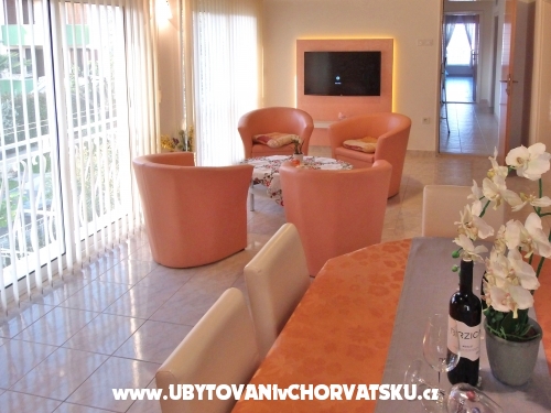 Apartments Marie - Pore Croatia