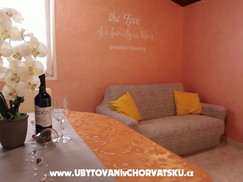 Apartments Marie - Pore Croatia