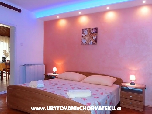 Apartments Marie - Pore Croatia