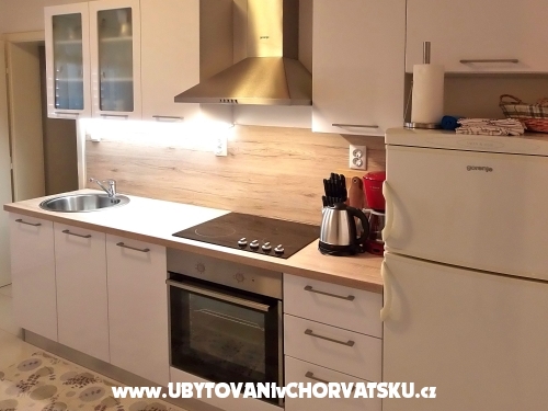 Apartments Marie - Pore Croatia