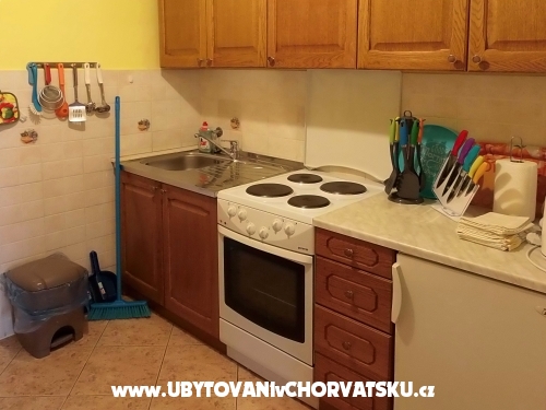 Apartments Marie - Pore Croatia