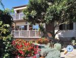 Apartmani Tina Chorvatsko