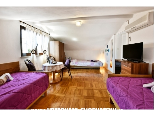 Apartmaji Funtana - Pore Hrvaka