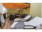 Holiday Home Casa mia - Pore Kroatien