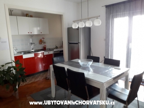 Apartmn Julka - Primoten Chorvtsko