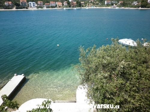Apartmani 10 metara od mora - Primoten Hrvatska