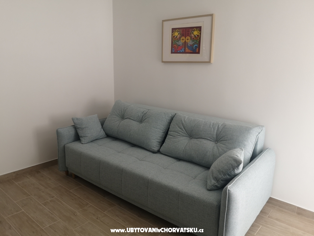 Apartmani 10 metara od mora - Primoten Hrvatska