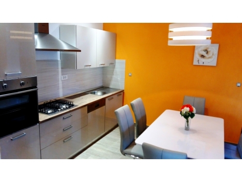 Apartmny Sviri - Primoten Chorvatsko