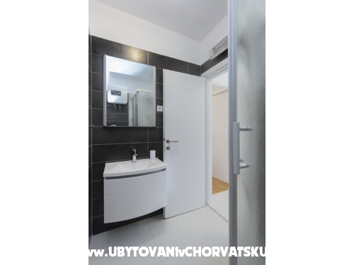 Apartments Vesna - Primošten Croatia