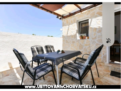 Apartmny Lantana - Privlaka Chorvtsko