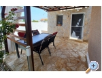 Appartements Lantana - Privlaka Kroatien