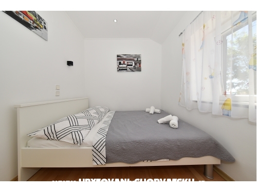 Apartmanok Liljana Ledinko - Privlaka Horvtorszg