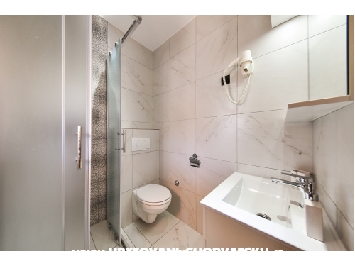 Apartmanok Liljana Ledinko - Privlaka Horvtorszg