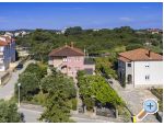 App. Oleandro***/App-studio Jasna* - Pula Croatie
