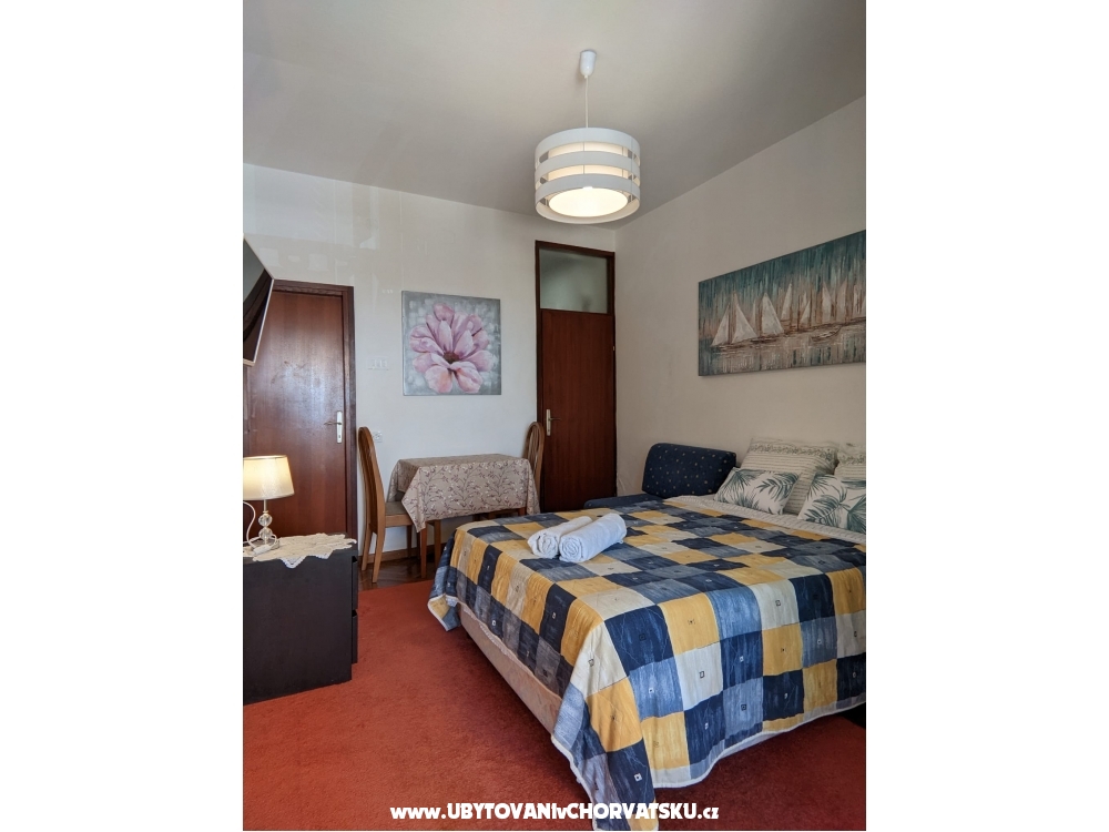 Apartmanok avar - ostrov Rab Horvtorszg