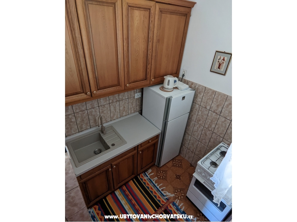 Apartmanok avar - ostrov Rab Horvtorszg