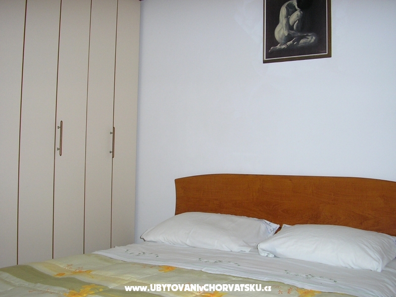 Apartmanok avar - ostrov Rab Horvtorszg