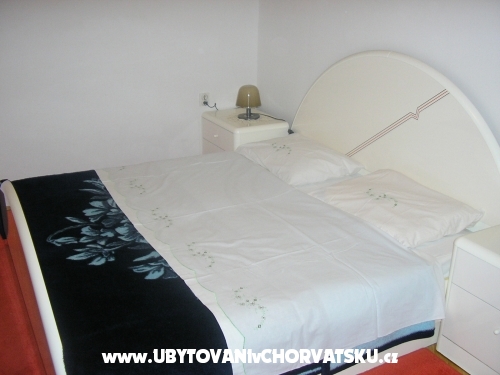 Apartmanok avar - ostrov Rab Horvtorszg