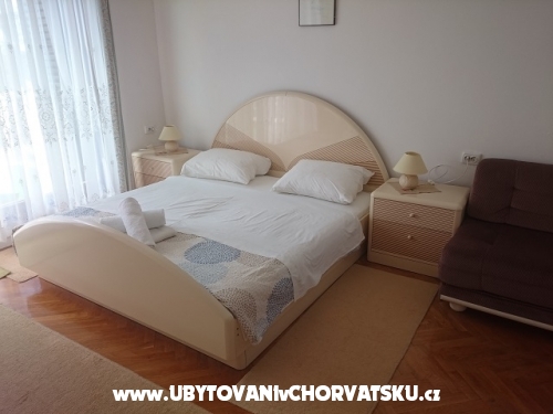 Apartmanok avar - ostrov Rab Horvtorszg