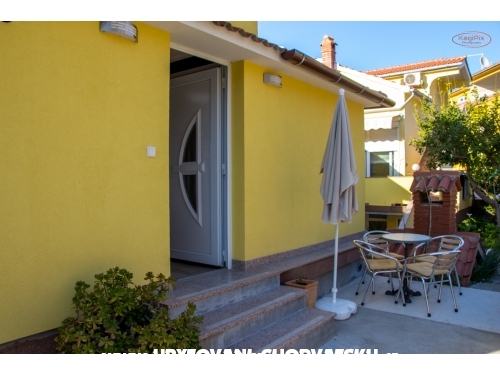 Apartments Karuzo - ostrov Rab Croatia