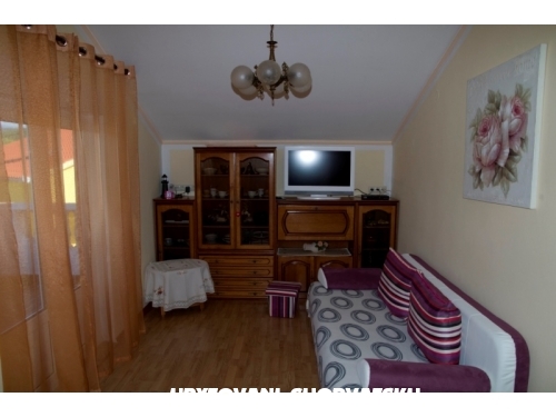 Apartmanok Mira i Nikolina Jaka - ostrov Rab Horvtorszg