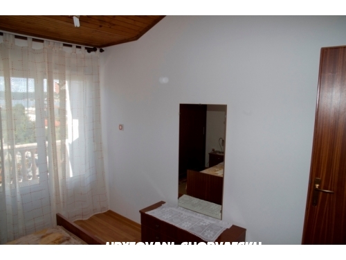 Apartmanok Mira i Nikolina Jaka - ostrov Rab Horvtorszg