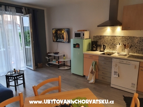 Apartments- Villa Ilijic - ostrov Rab Croatia