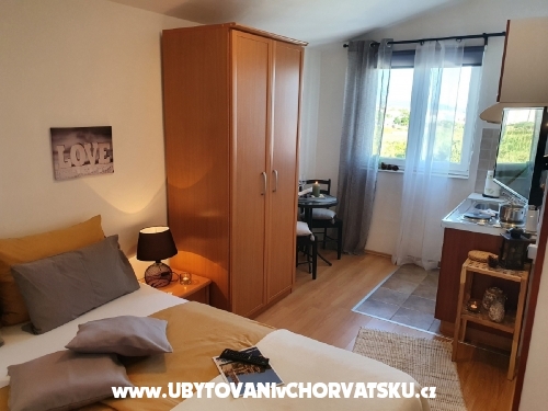 Apartmny- Villa Ilijic - ostrov Rab Chorvtsko